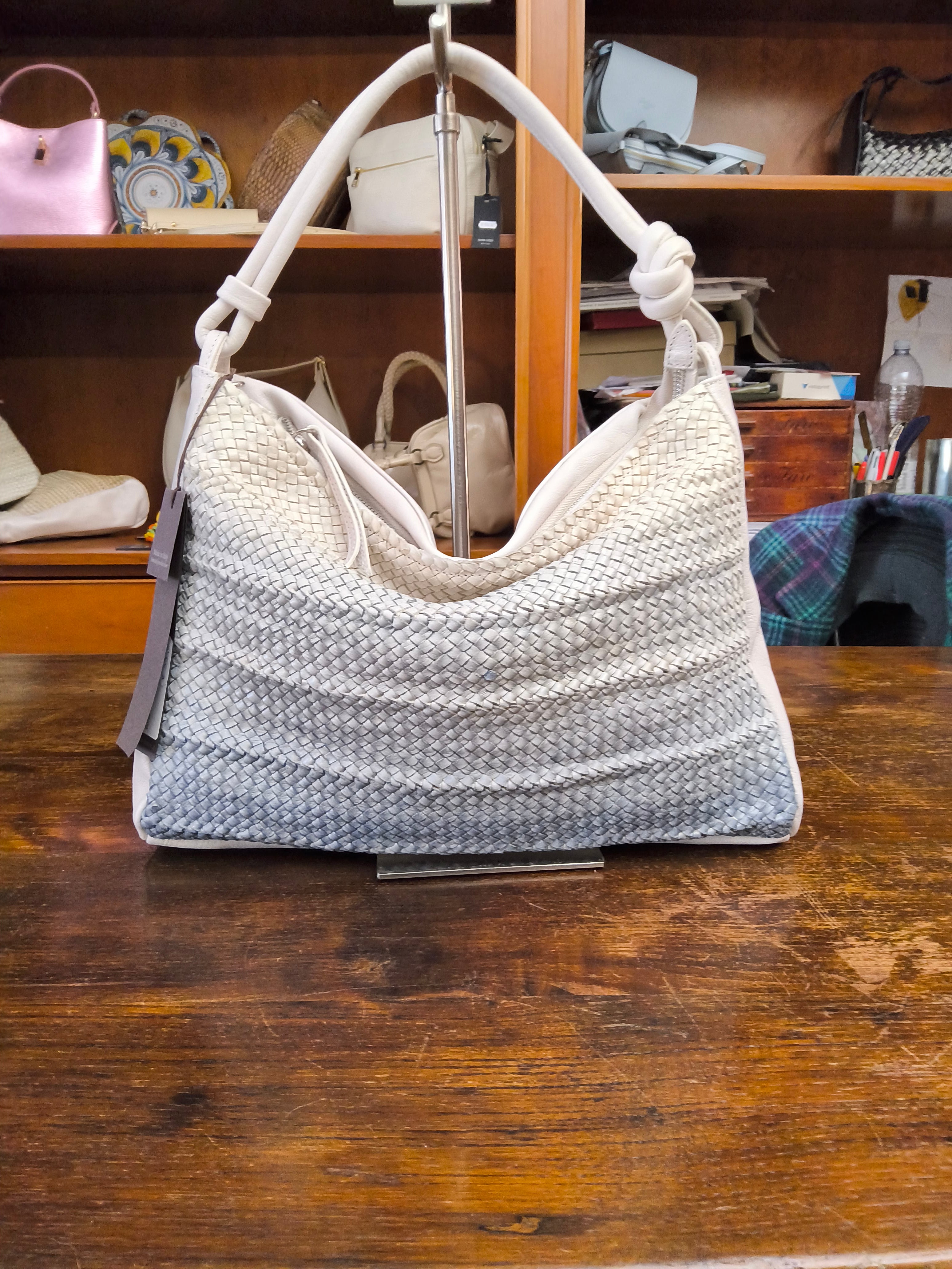 Reptile's House Gradient Shoulder Bag
