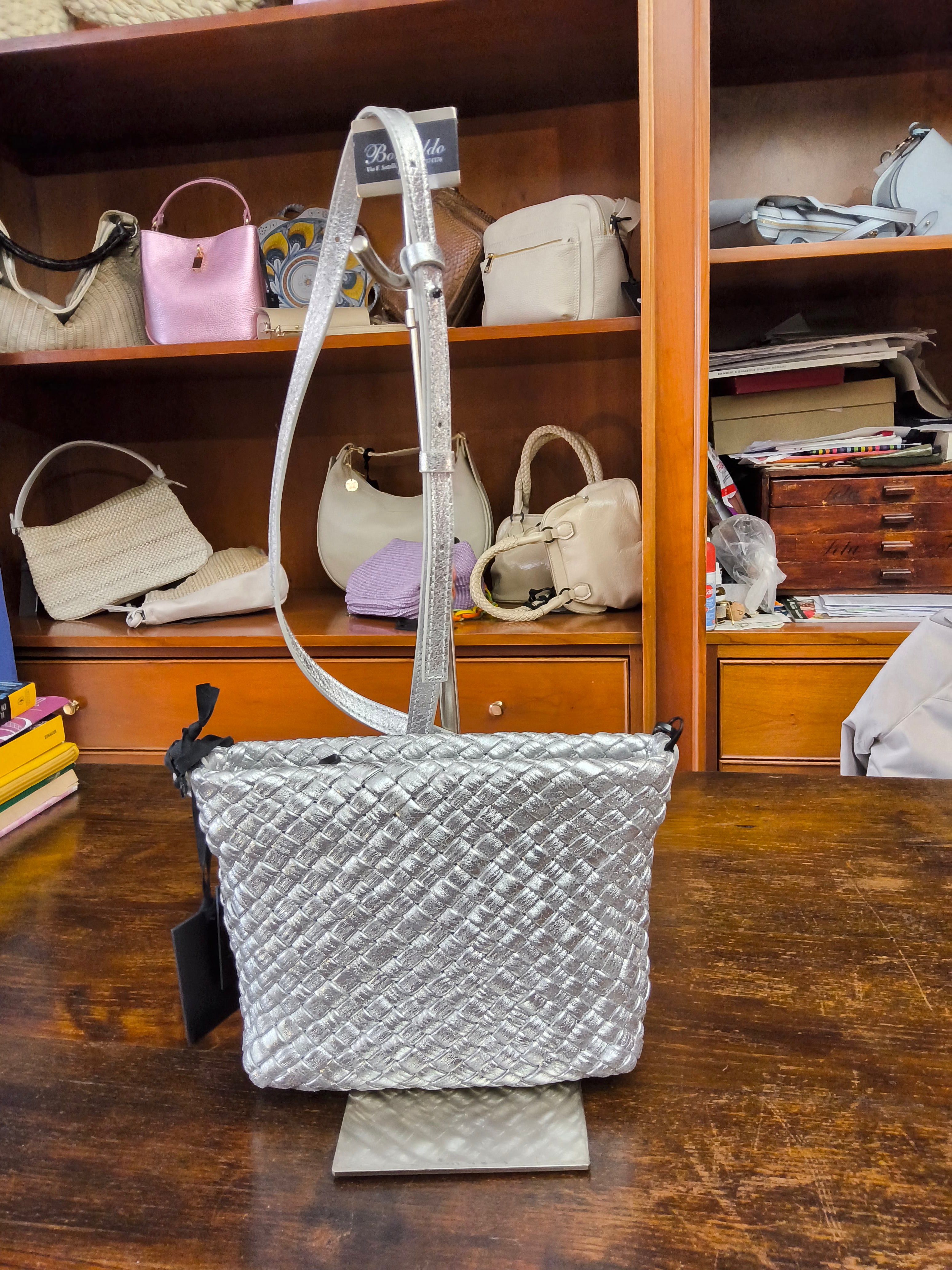 Fa braided shoulder bag