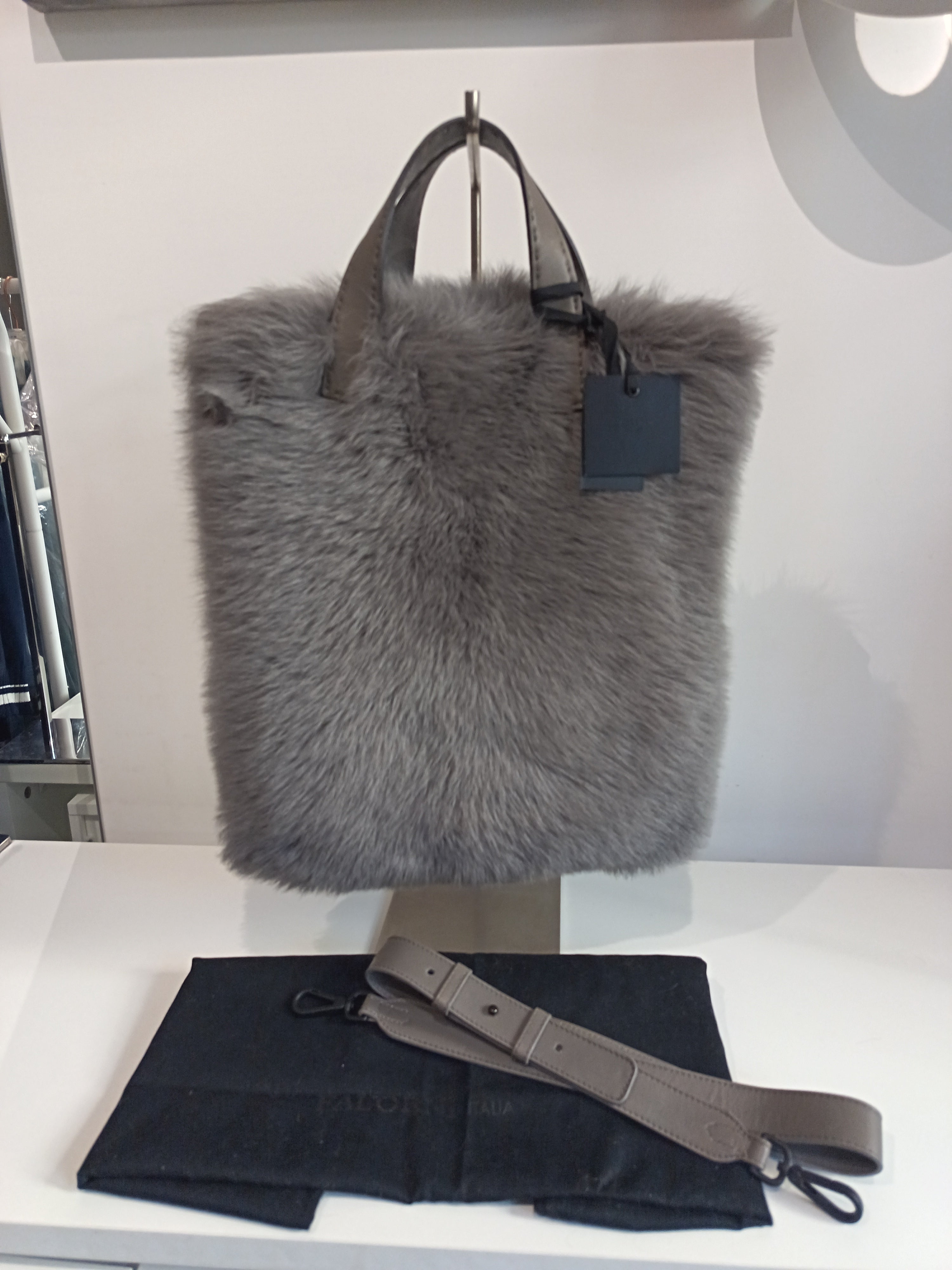 Tote montone grigio
