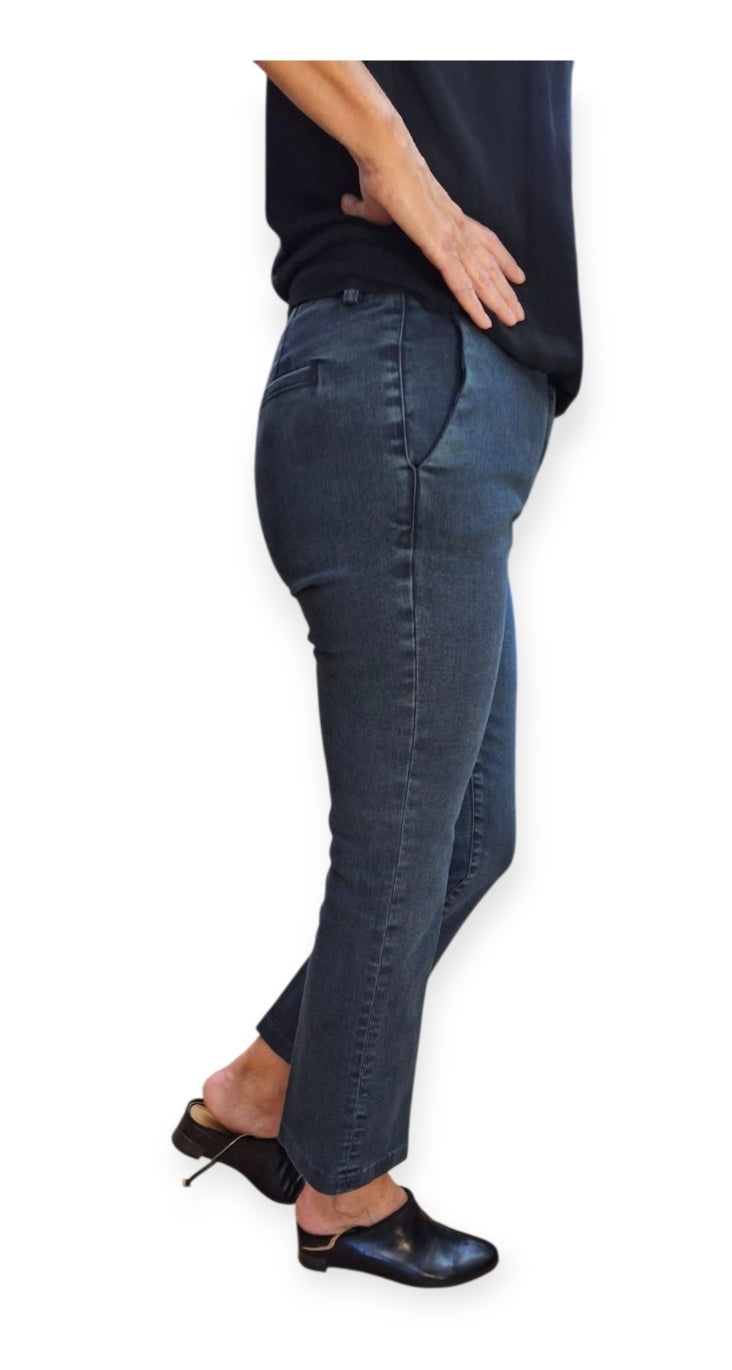 Jeans svasato ottanio